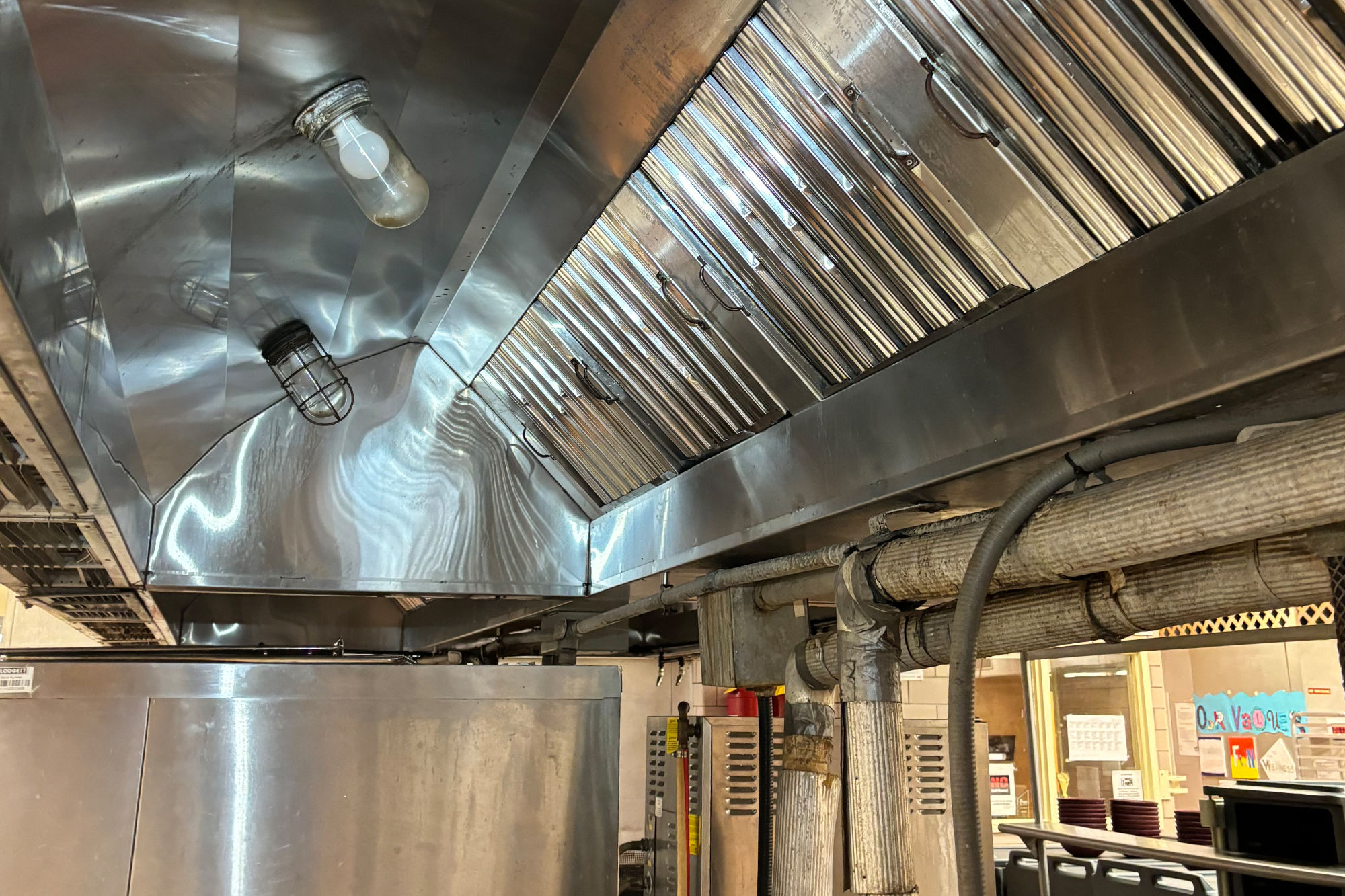 Commercial Kitchen Exhaust Hoods